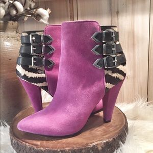 EUC Dolce  Vita Suede Booties Leopard & Pink